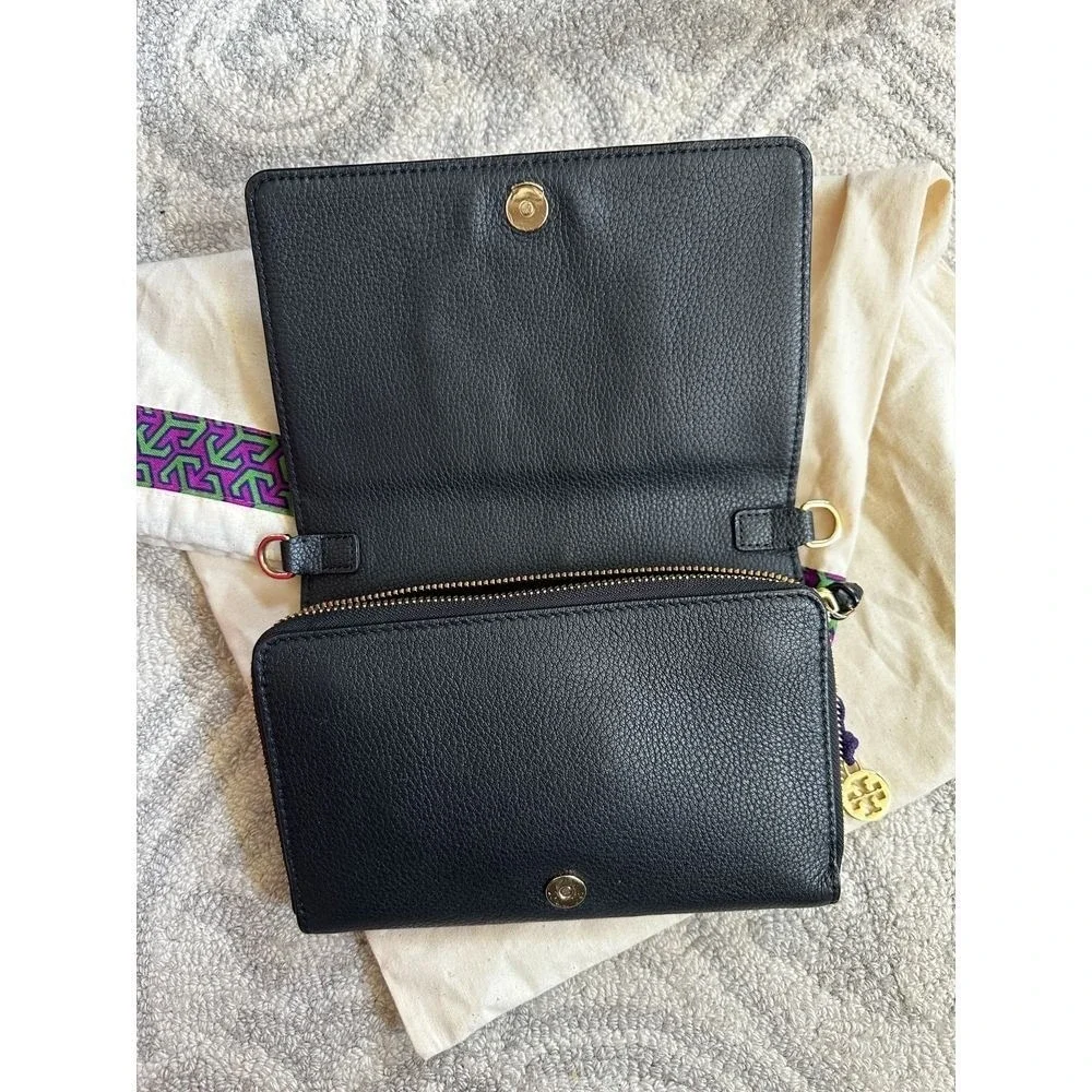 Tory Burch Miller Wallet Crossbody Bag Black Pebbled Leather Gold Hardware Logo